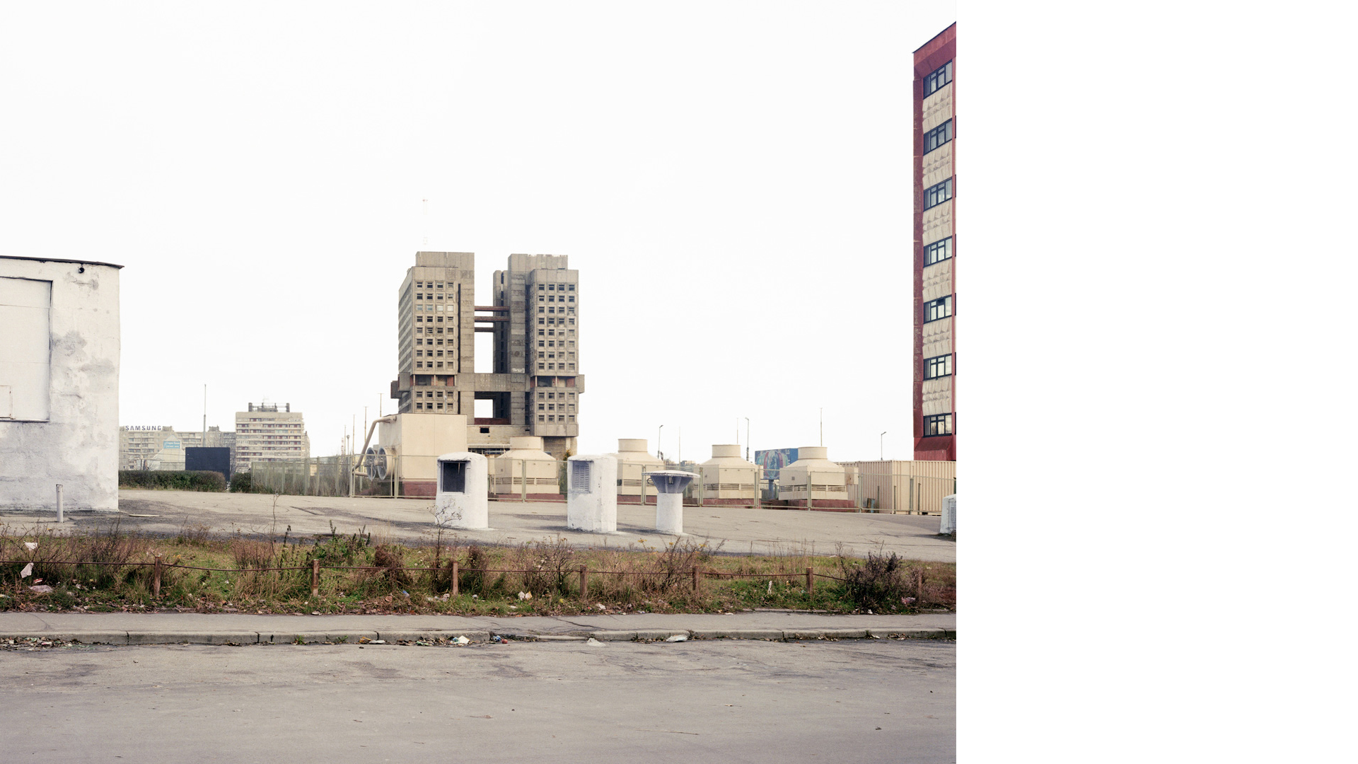 Untitled (from the series "The Kant Walks"), 2003-2004 C-print 68.5 x 80 cm