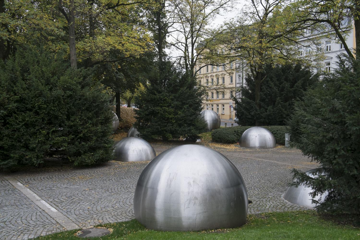 Many of the external artworks of the European Patent Office in Munich feature in a new guidebook.